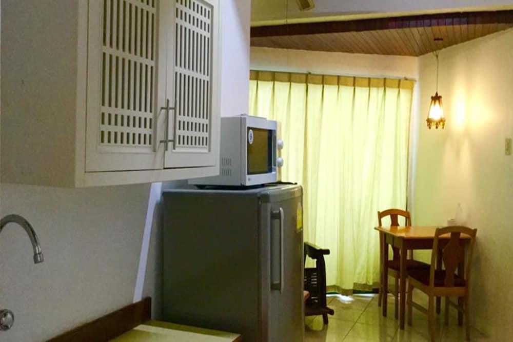 Arcadia Mansion Hotel Pattaya Exterior photo
